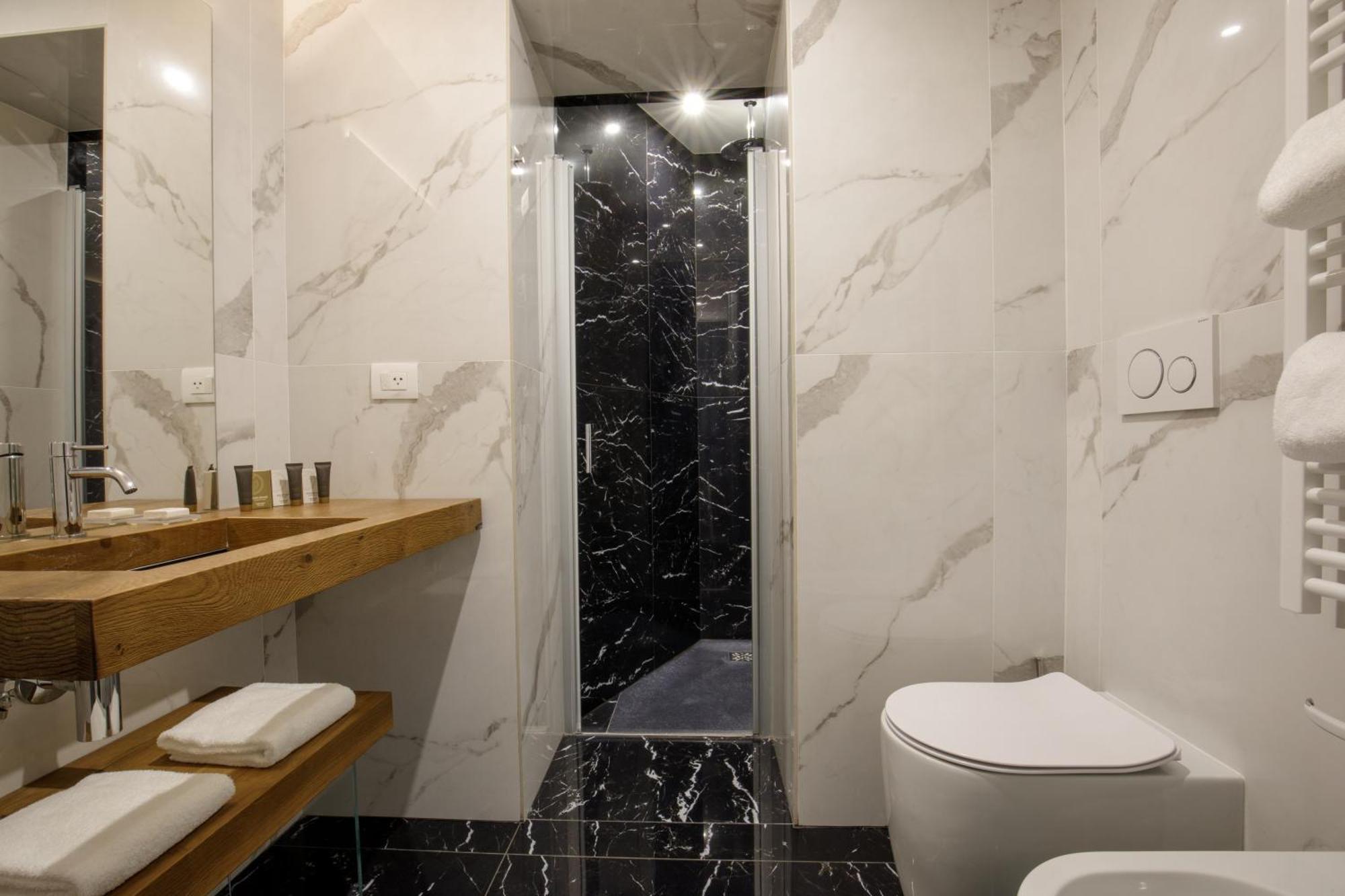 Hotel Regno Рим Екстериор снимка
