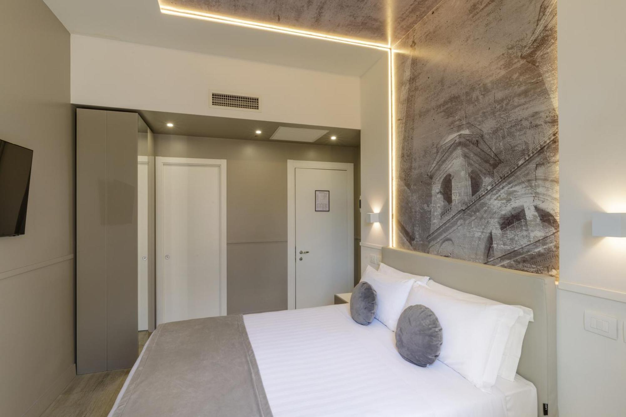 Hotel Regno Рим Екстериор снимка